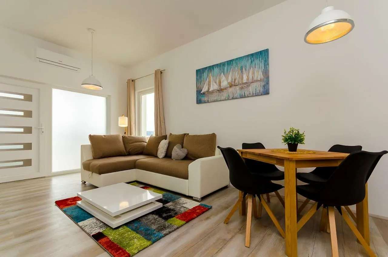 Gabriela Apartment Kastela 0*,  Croatia