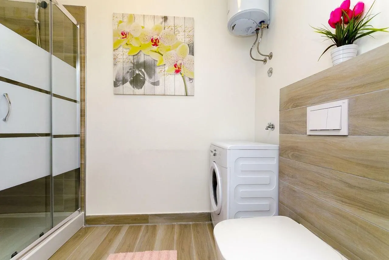 Gabriela Apartment Kastela